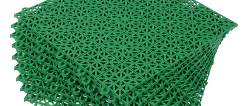 Покрытие пластиковое, универсальное 1м.кв. (9 плиток) цвет зеленый VORTEX/ 72