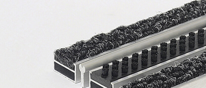 Алюминиевая решетка щетка-ворс-скребок 20 мм