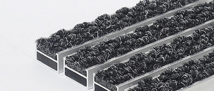 Алюминиевая решетка Ворс-Ворс 20 мм